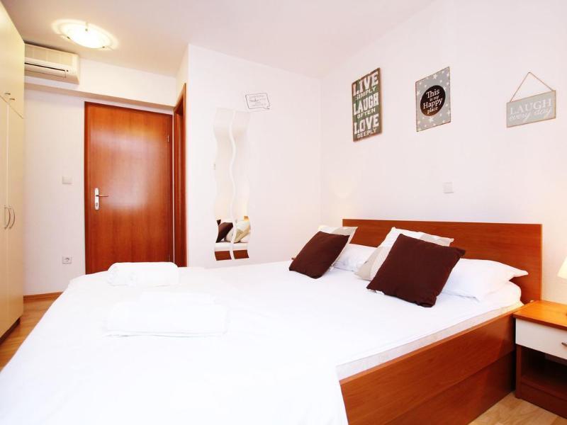 Villa Ivanka โตรกีร์ ภายนอก รูปภาพ